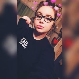 Meet your Posher, Ari-anna